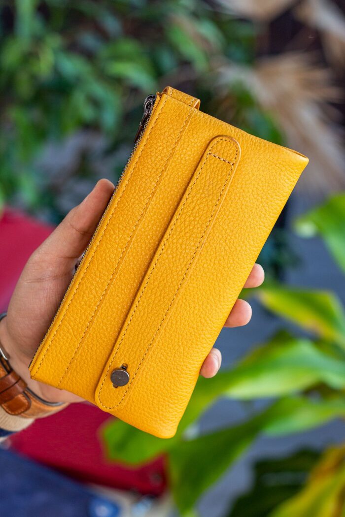 Garbalia Roosevelt Hakiki Deri Telefon Bölmeli El Saplı Hardal Sarısı Unisex Portföy Cüzdan - Görsel 4