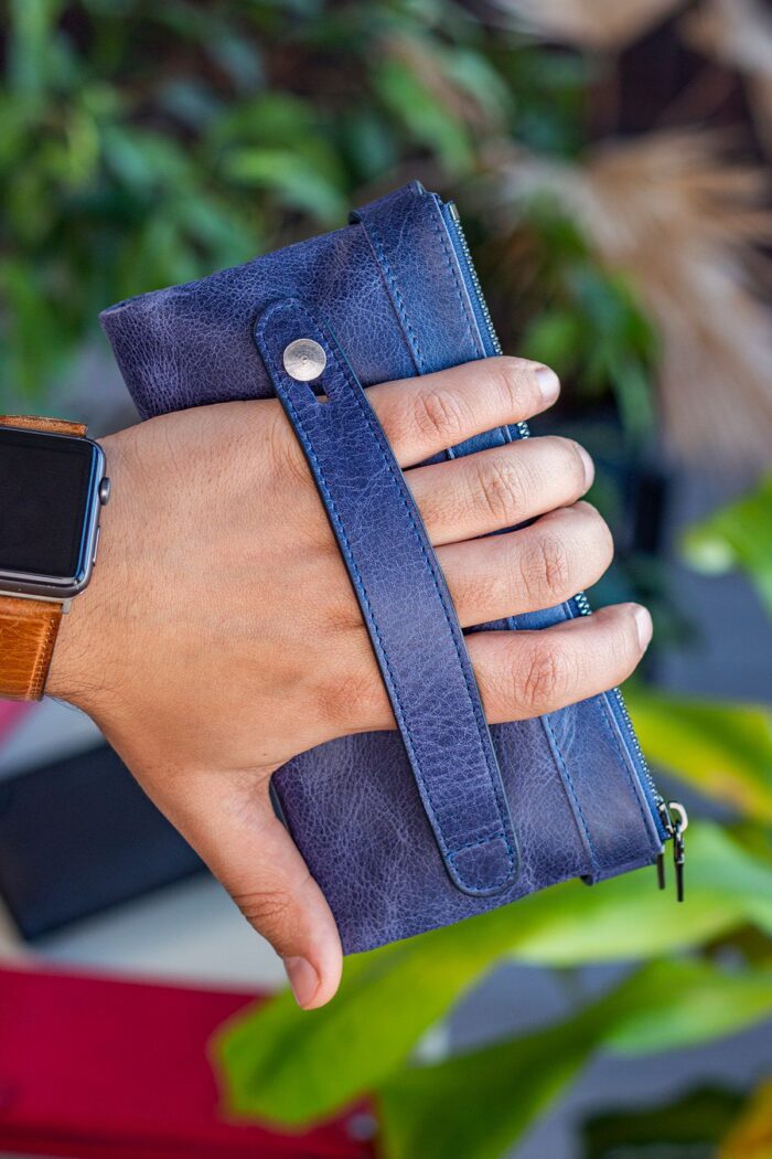 Garbalia Roosevelt Hakiki Deri Telefon Bölmeli El Saplı Crazy Lacivert Unisex Portföy Cüzdan - Görsel 3