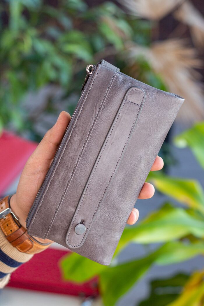 Garbalia Roosevelt Hakiki Deri Telefon Bölmeli El Saplı Crazy Gri Unisex Portföy Cüzdan - Görsel 6