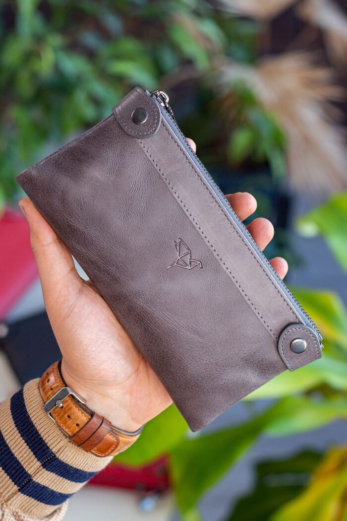 Garbalia Roosevelt Hakiki Deri Telefon Bölmeli El Saplı Crazy Gri Unisex Portföy Cüzdan - Görsel 4