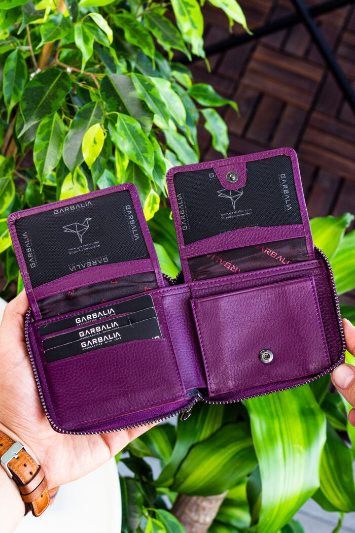 Garbalia Carole Hakiki Deri Bozuk Para Bölmeli Fermuar Kilitli Mürdüm Unisex Cüzdan - Görsel 3