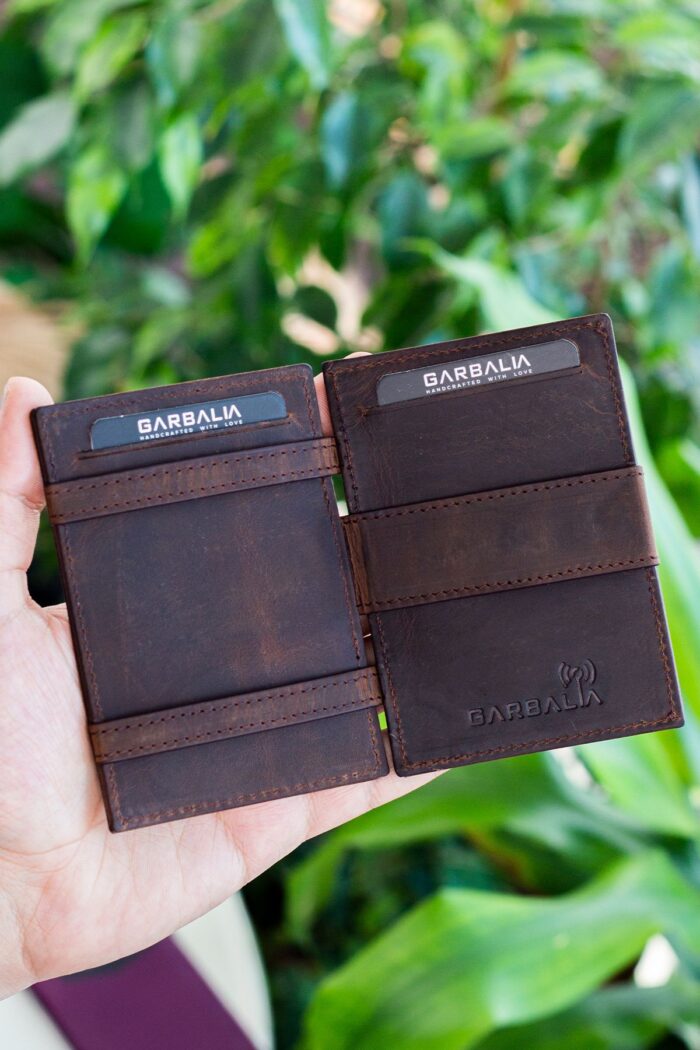 Garbalia Magic Hakiki Deri RFID Engelleyici Unisex Sihirbaz Kahverengi Kartlık Cüzdan - Görsel 3